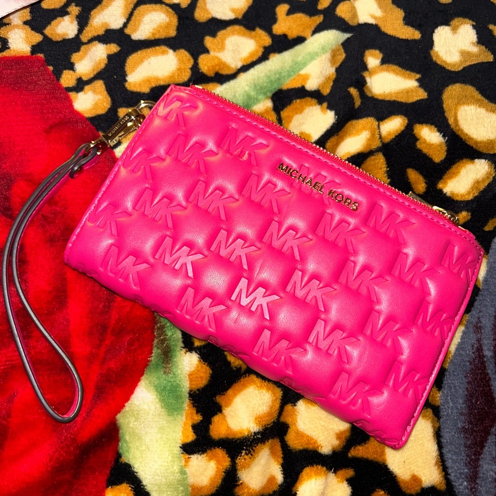 Michael Khors Signature Jet Set Double Zip Wristlet